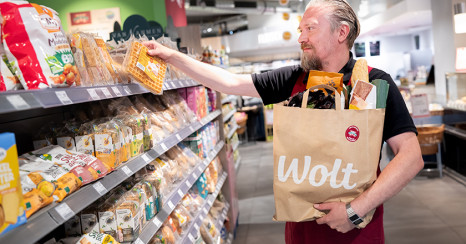 SuperBioMarkt startet Bio-Lieferservice mit Wolt