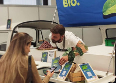 Naturland macht mit Foodtruck Lust auf Bio