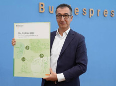 Bio-Strategie 2030: Forschung, Bildung und AHV