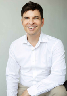 Zwischen Identit&auml;t und Anpassung