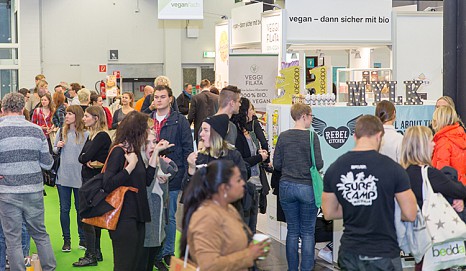 Erfolgreicher Auftakt der veganfach 2016