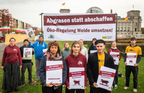 Milchbauern protestieren f&uuml;r Weidepr&auml;mie