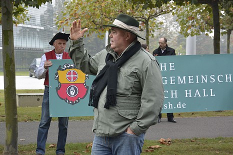 Bauernprotest vor der Bayer-Konzernzentrale