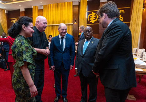 Olaf Scholz besucht Ghana – Hohenlohe ist mit dabei