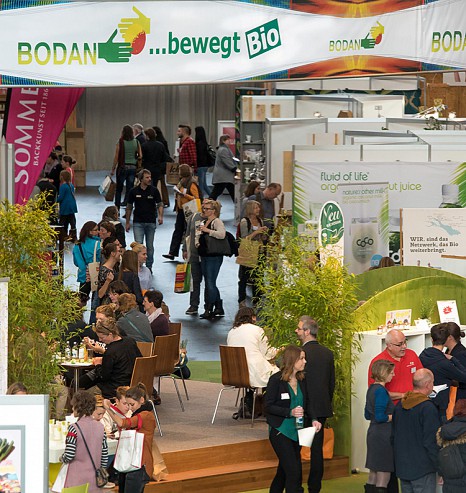 Bienenstock-Atmosphäre auf der Bodan Hausmesse 2016